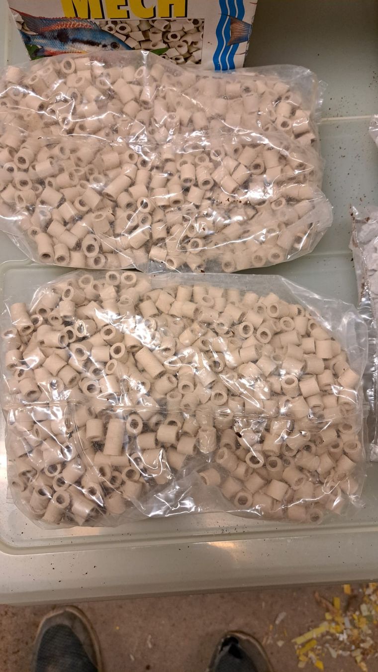 Eheim Filter: EHEIM Kermisches Grobfiltermedium – Neu und originalverpackt aus Oberentfelden von Myri13 2