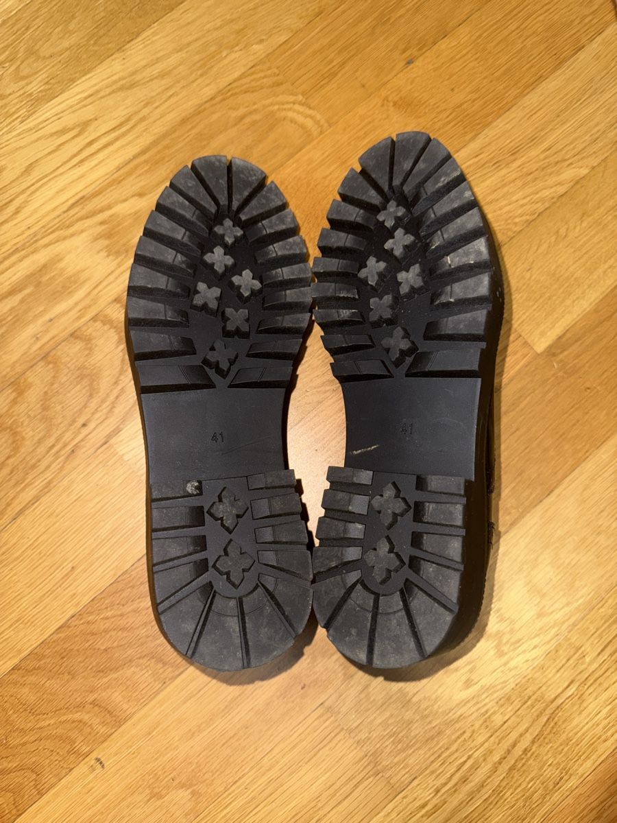 H&M Scarpe da donna: NEU Loaferd Schwarz Lack H&M Grösse 41 – Nuovo (secondo la descrizione) da Zug venduto da MC2CC 3
