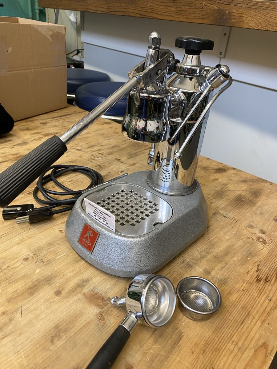Olympia Express Macchine per caffè & Macchine per espresso: Olympia Cremina c 10 T gebraucht – Usato da Oberbüren venduto da Olympia9245
