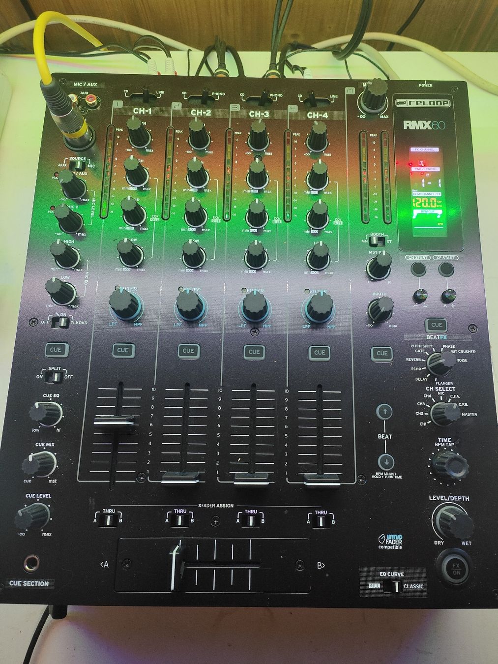 Reloop Platines de mixage: dj mixer reloop rmx 60 – Neuf (Voir description) à Schöftland par magicX01