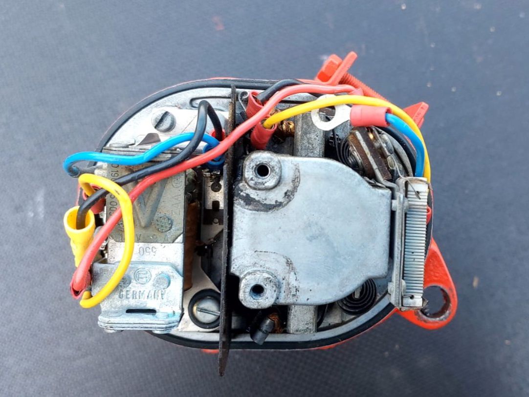 Bucher Trattori: Lichtmaschine Bucher Traktor – Difettoso da Gettnau venduto da sim_7kw9 3