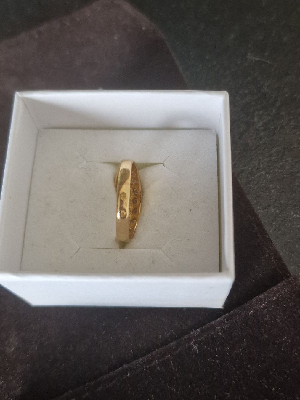 Anelli: Belle bague en or avec pierres,  – Usato da Cheseaux sur Lausanne venduto da pan_skd5 6