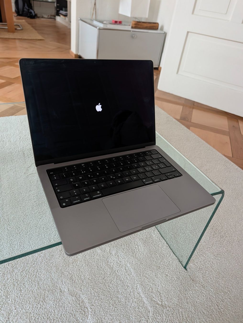Apple Notebook: Macbook Pro M1 2021 512GB – Usato da Zürich venduto da MMLP