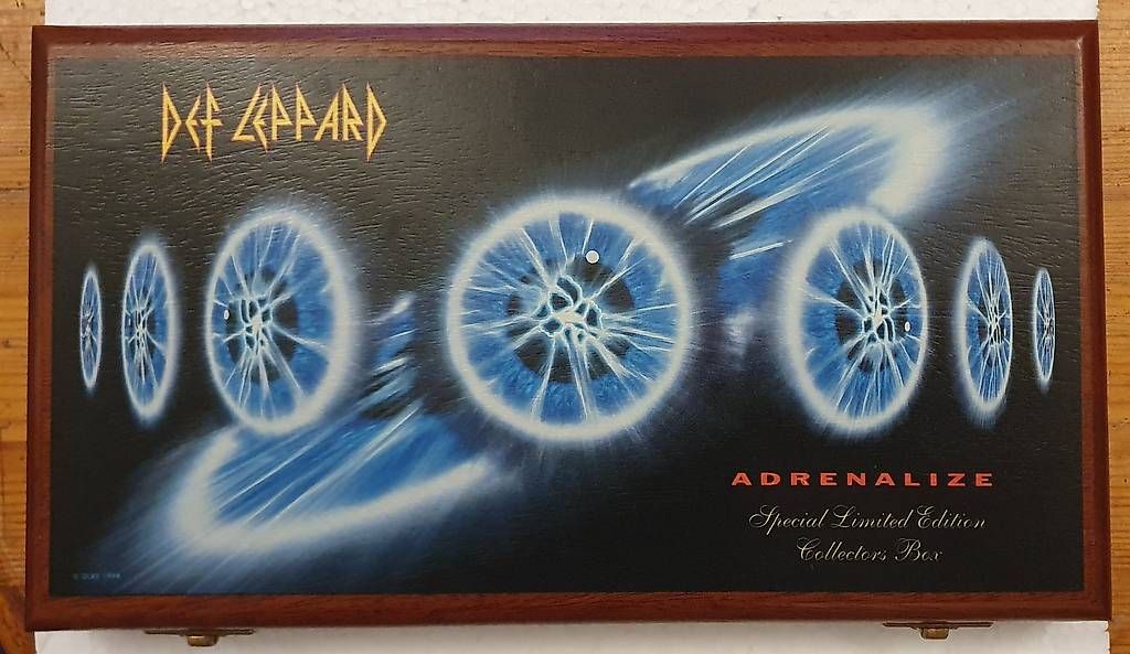 CD: Def Leppard BOX Adrenalize en acajou – Usato da Bouveret venduto da willy75