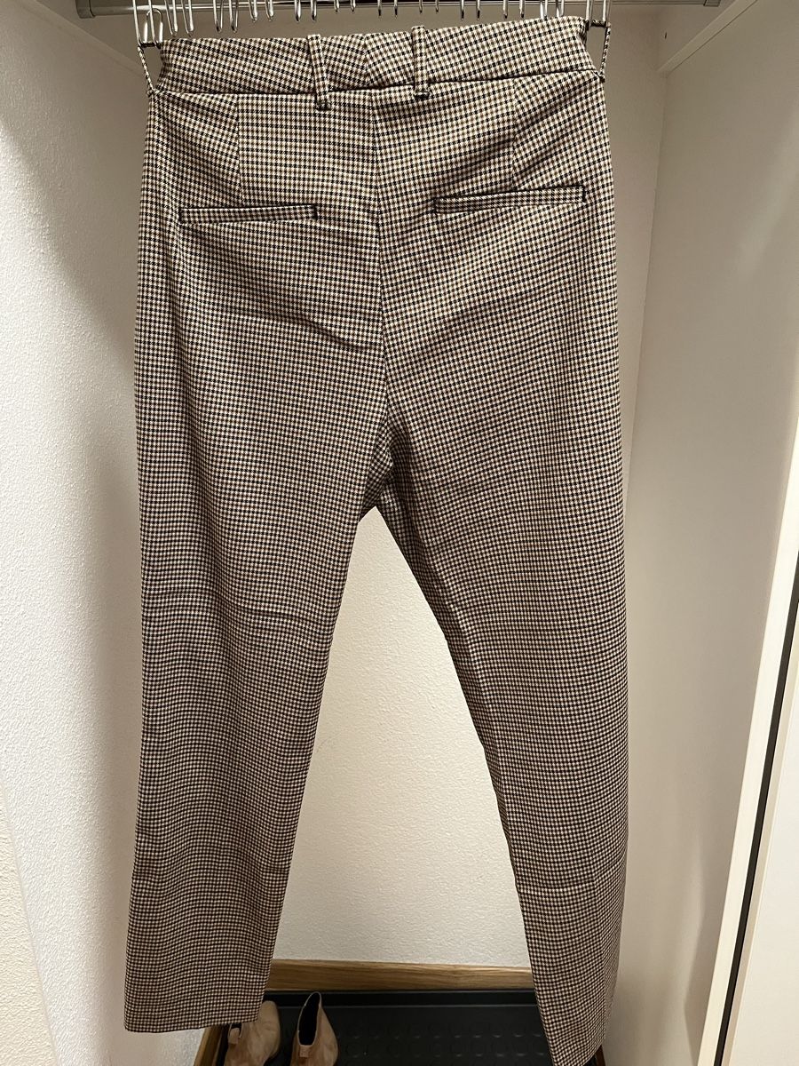 Zara Pantaloni: Zara Stoffhose – Usato da Wil SG venduto da mar_2jrf 1
