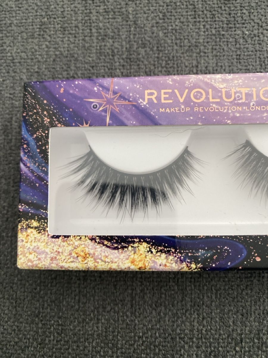 Make-up: Revolution faux cils Neuf – Nuovo e nell'imballaggio originale da Chamoson venduto da Pince26 1