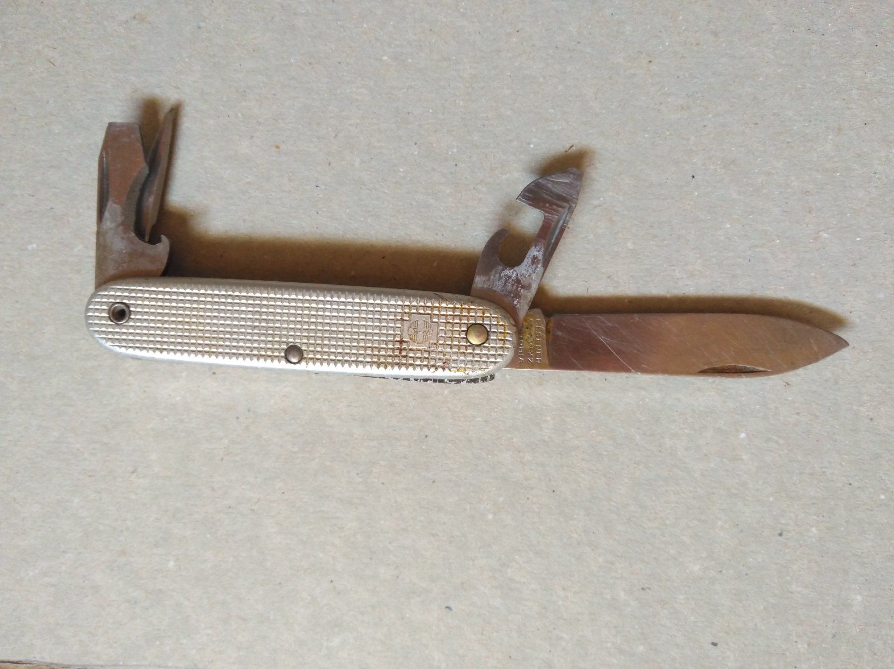 Couteaux de poche: 4x Sackmesser – D'occasion à Bäriswil BE par Fanttijuutti 3