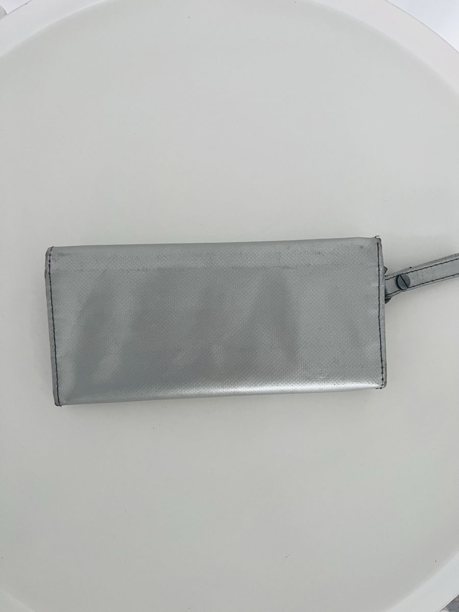 Freitag Portemonnaies: Freitag Reference Woodhull silver – D'occasion à Losone par Annja93 2