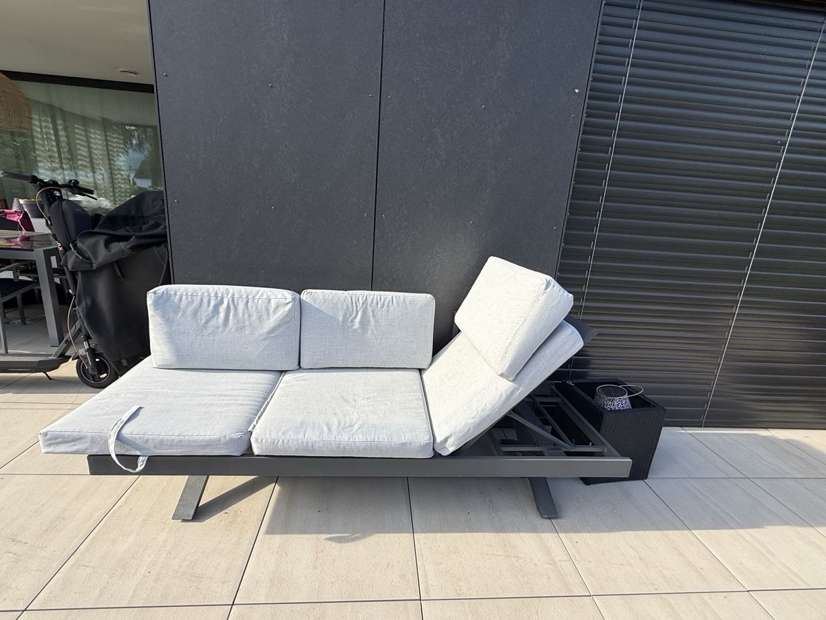 Chaises longues: Gartenliege/ Lounge  – D'occasion à Rapperswil SG par carolevera