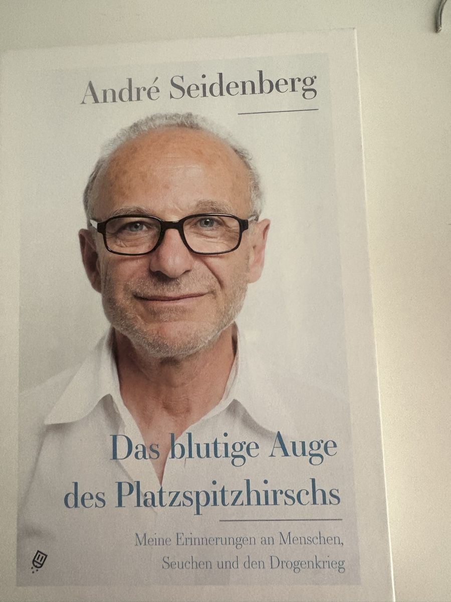 Libri: Buch Das blutige Auge des Platzspitz – Nuovo (secondo la descrizione) da Obbürgen venduto da bugi6868