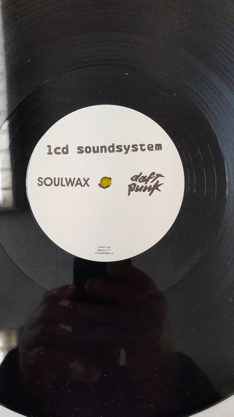 Dischi in vinile: New Order, Lcd Soundsystem  – Usato da Zofingen venduto da Lux6 4