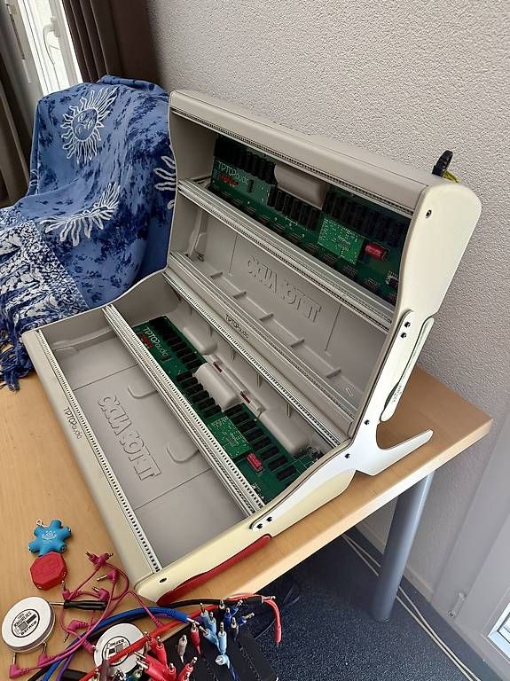 Strumenti musicali: Eurorack Case Mantis TipTop Audio  – Usato da Jegenstorf venduto da Nemo03derFim 1