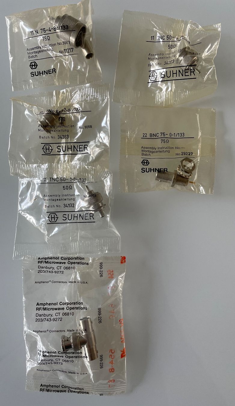 Componenti elettronici: HF Stecker NEU HUBER SUHNER BNC, TNC,N – Nuovo e nell'imballaggio originale da La Plaine venduto da sil4555 1