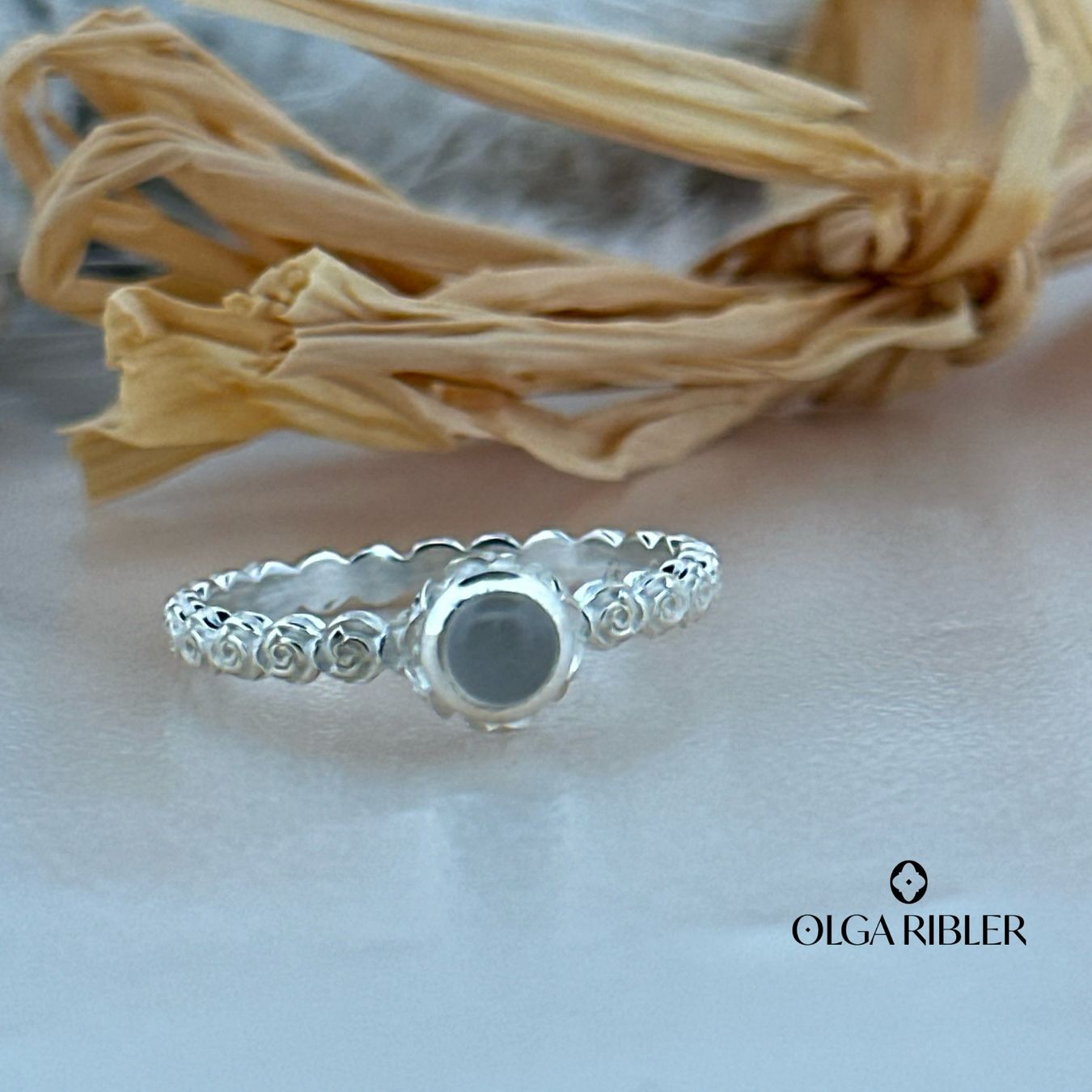 Olga Ribler Bagues: Feiner Mondstein Ring Grösse 58 – Neuf (Voir description) à Luzern par Schmuckoutlet 4