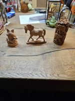 3 Hand geschnitzte Holz figuren (i1)