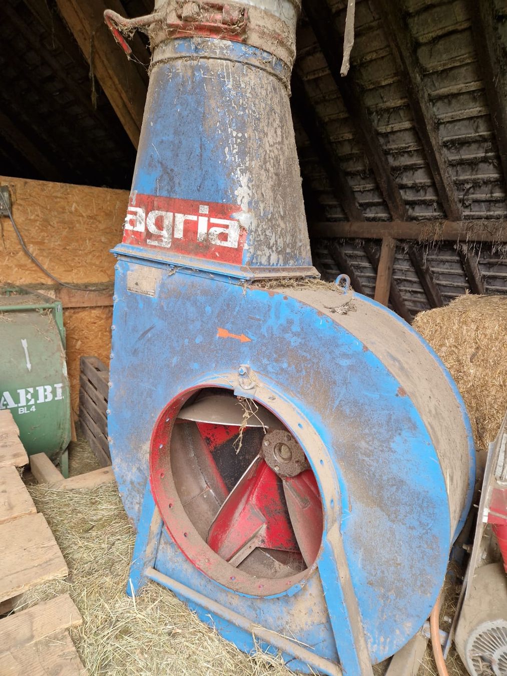Tutte le macchine: Heuverteiler  – Usato da Grosswangen venduto da roo_twv5 3
