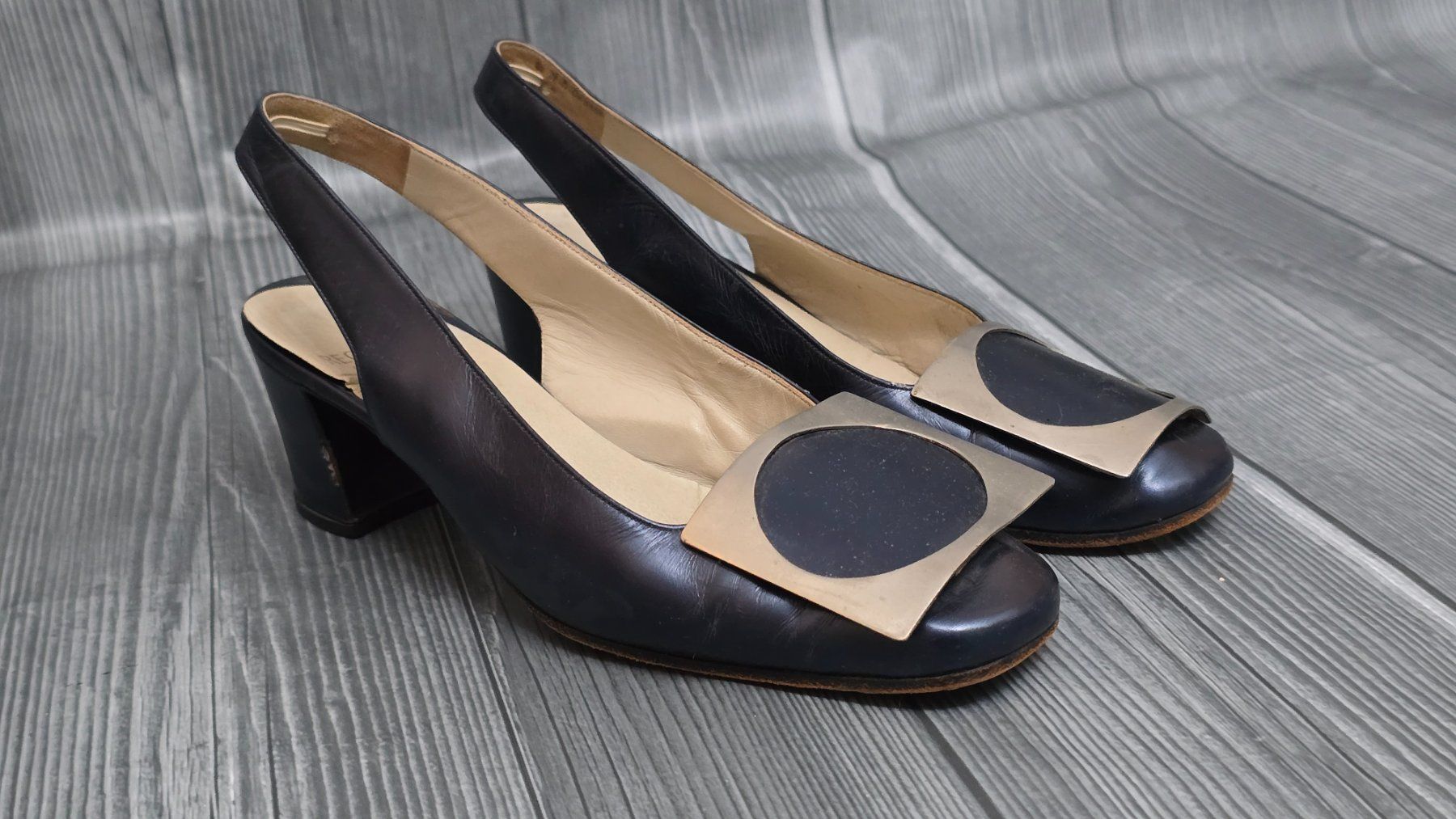 Damenschuhe: 💖​ Exklusive RECAMIER Slingback Pumps – Gebraucht aus Thalwil von VitaMini