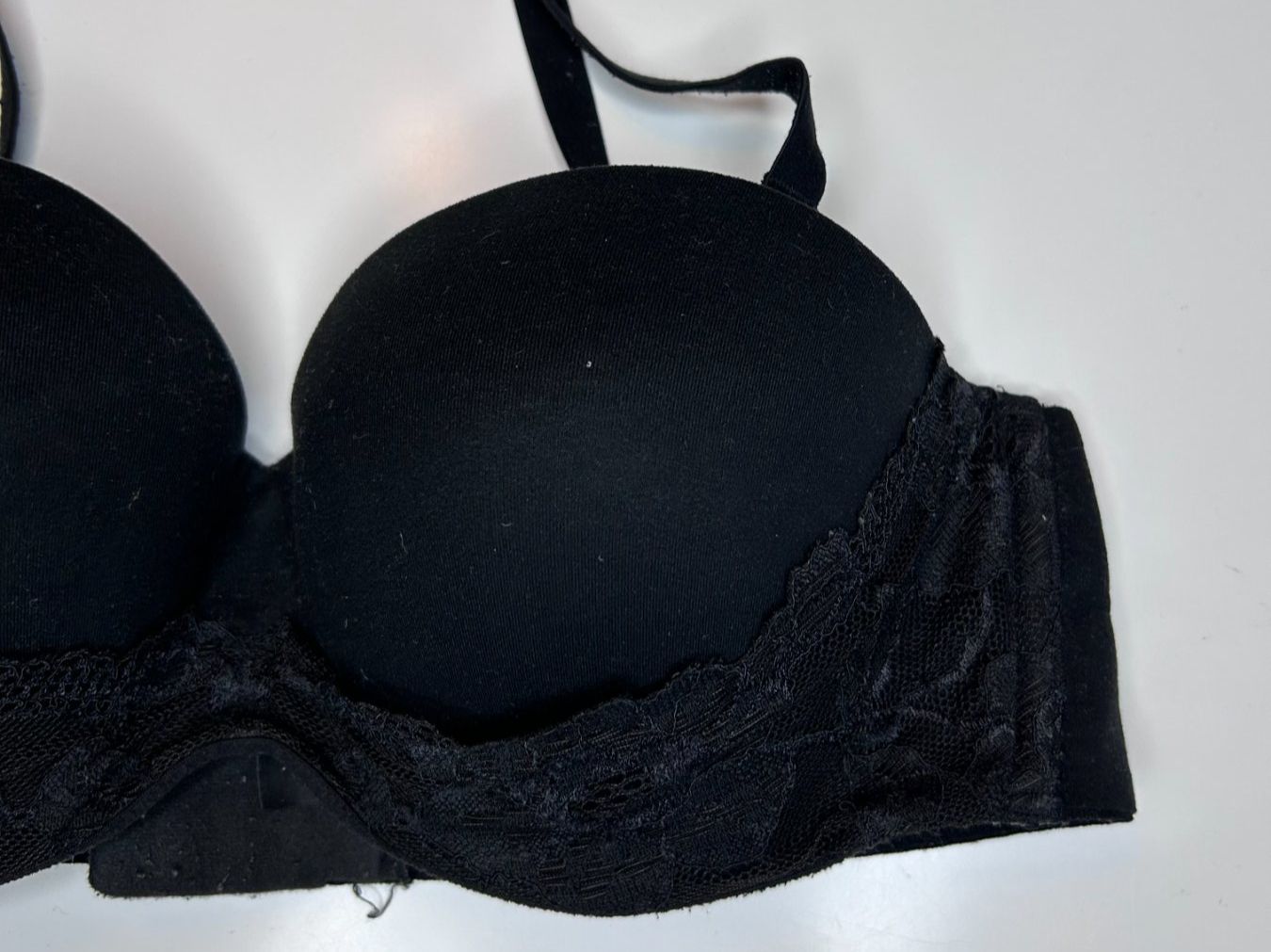 Victoria's Secret Altra biancheria intima: Victoria's Secret BH – Usato da St. Gallen venduto da look-twice 1