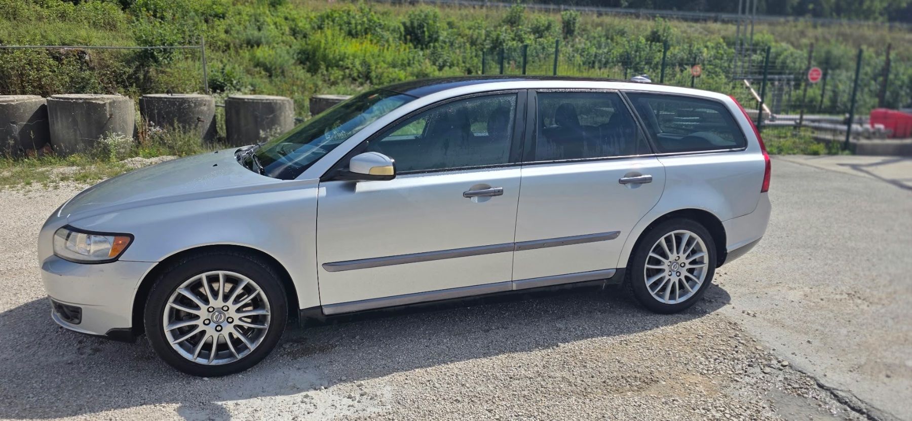 Volvo Autos: Volvo V50 2.0D Powershift – D'occasion à Le Locle par asc_r6p5 1