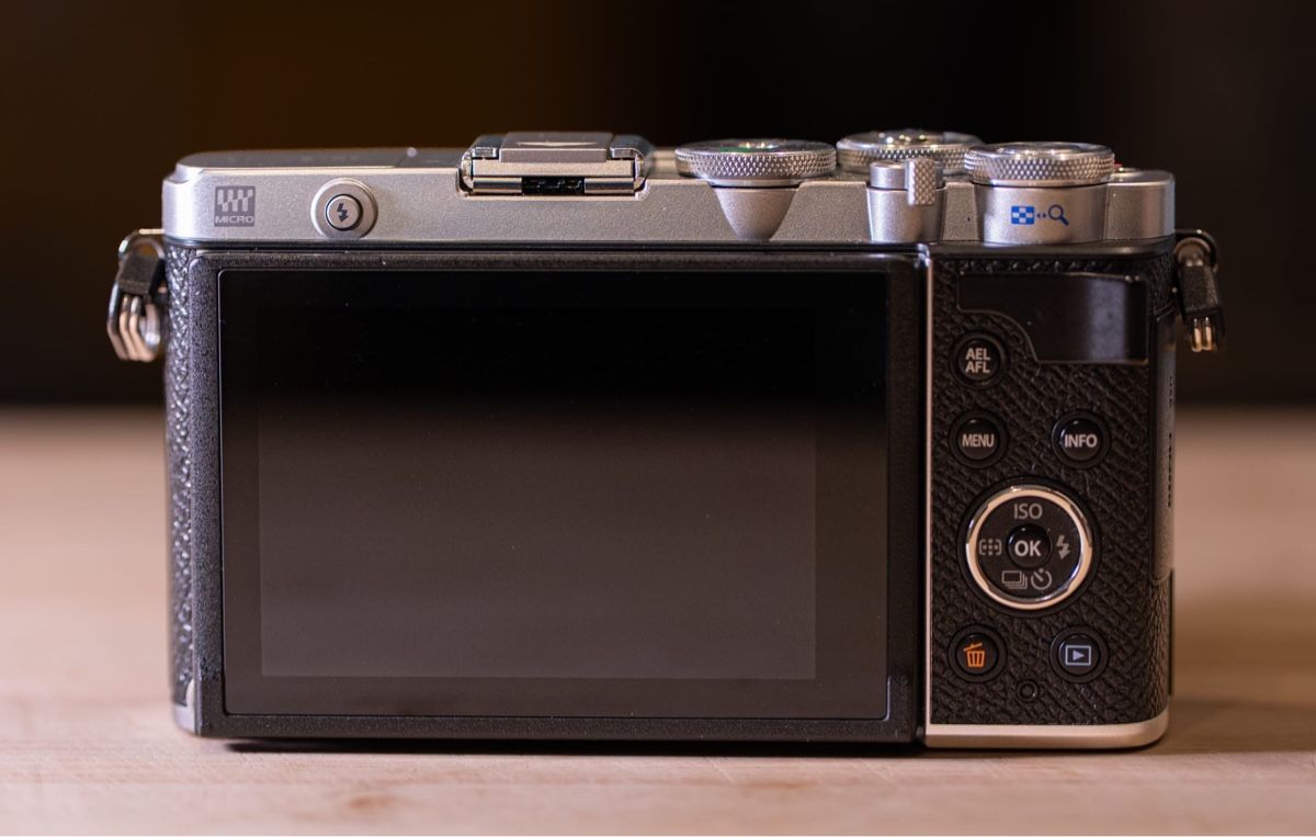 Olympus Kamera: Olympus Pen E-P7 avec objectif 12-42mm EZ – Gebraucht aus Courchavon von fma_x92l 2