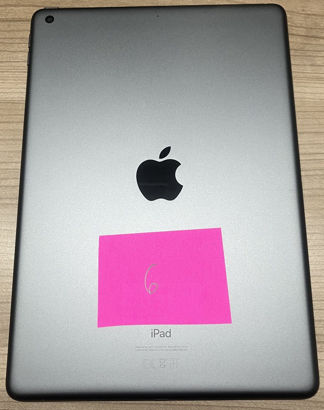 Apple Tablet PC: iPad A2270 (Nr.6) – Usato da Effingen venduto da meierto1