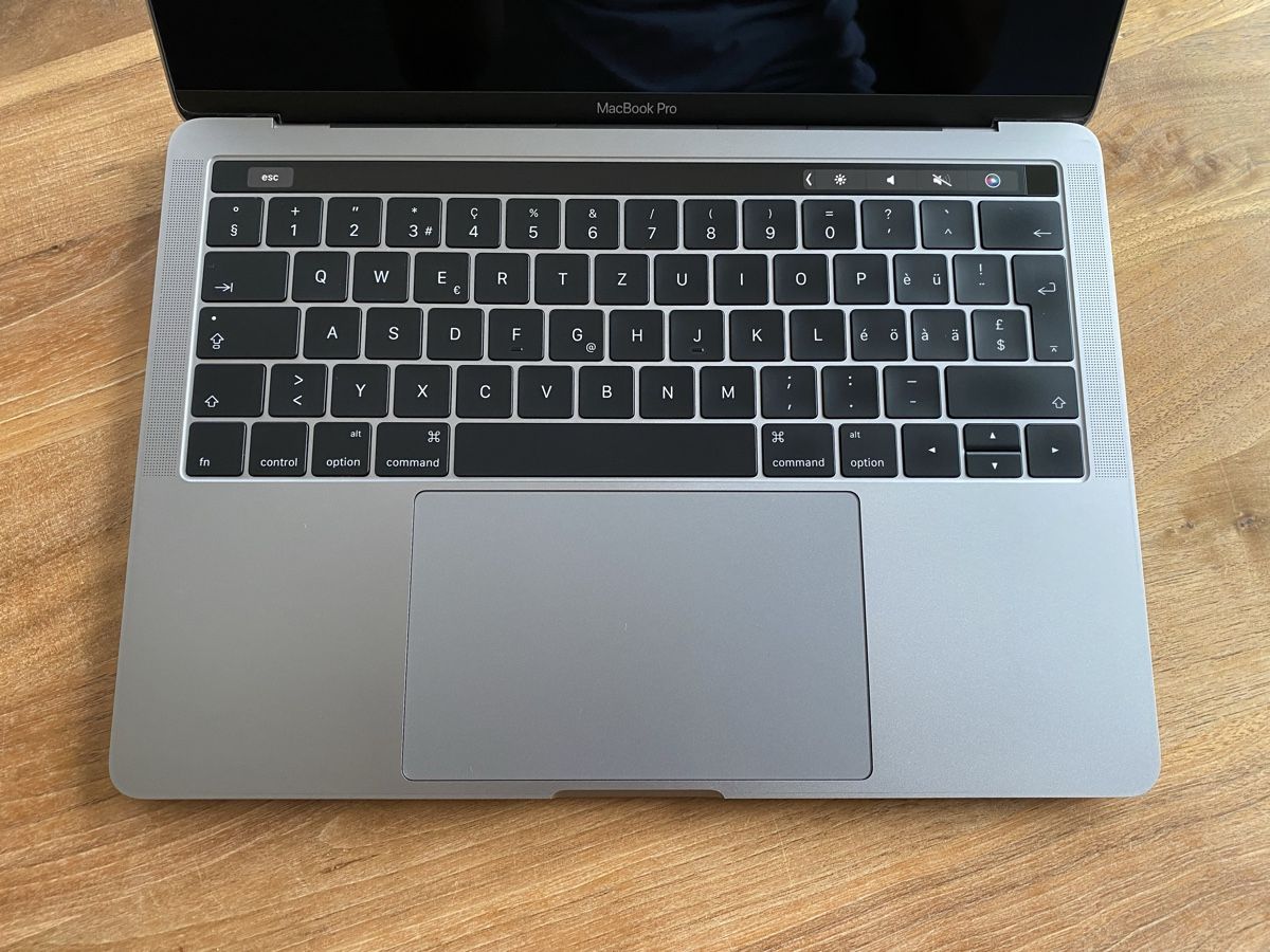 Apple Notebooks: MacBook Pro 13", 2016, Space Grau, optisch in Top Zustand – Gebraucht aus Bazenheid von Fabian911 3