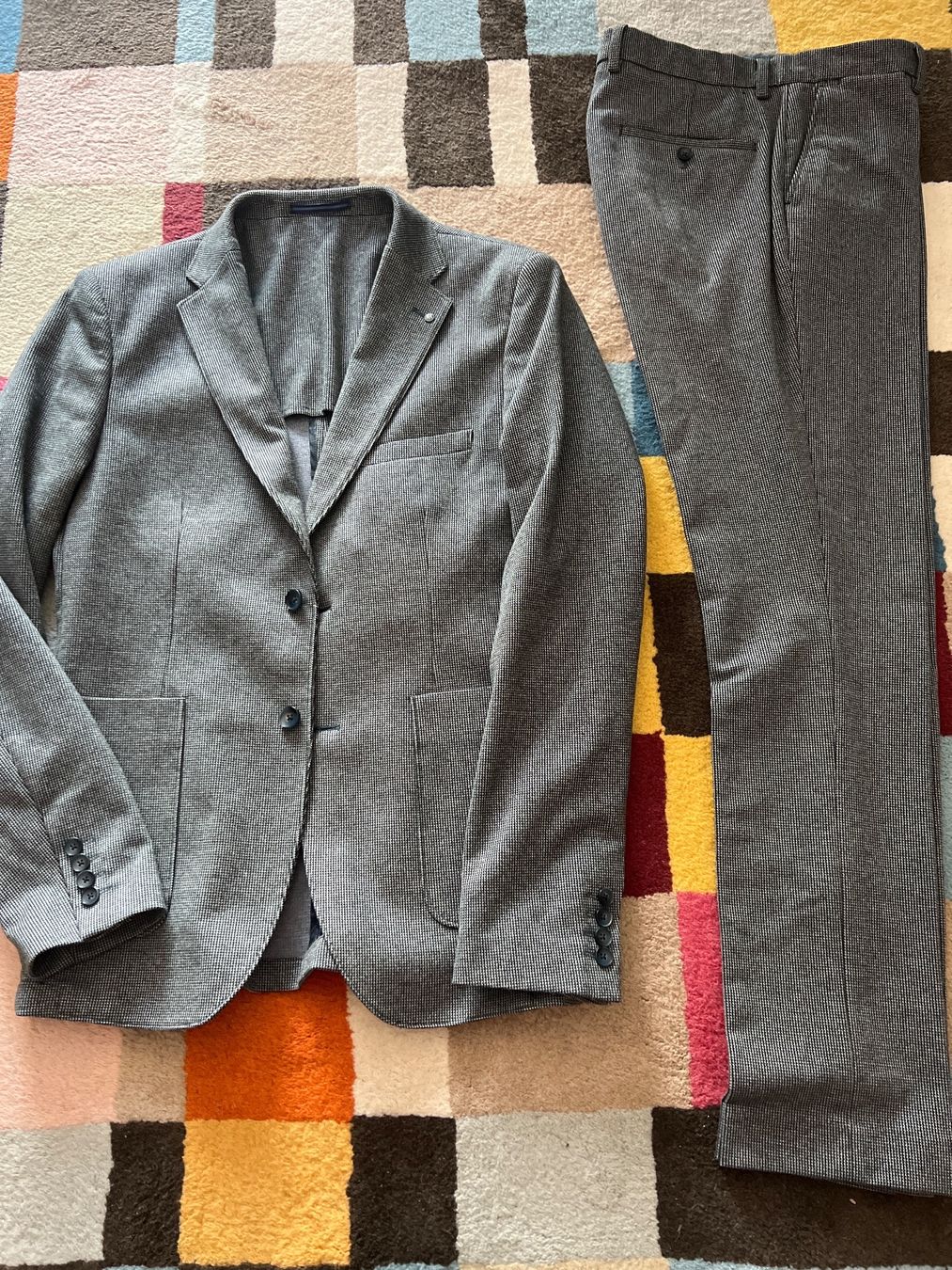 We Completi: Herrenanzug WE Gr. 48 slimfit – Usato da Winterthur venduto da britsi