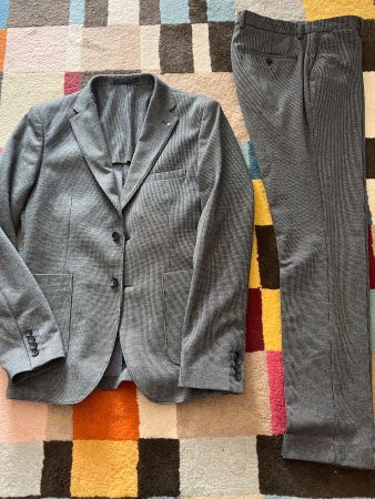 Herrenanzug WE Gr. 48 slimfit
