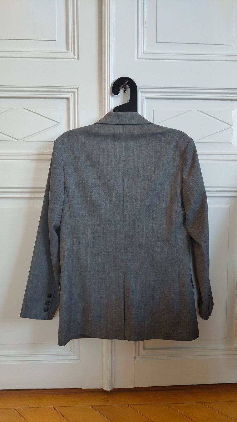 Lamarel Vestes: Blazer gris Lamarel – D'occasion à Lausanne par clog 1