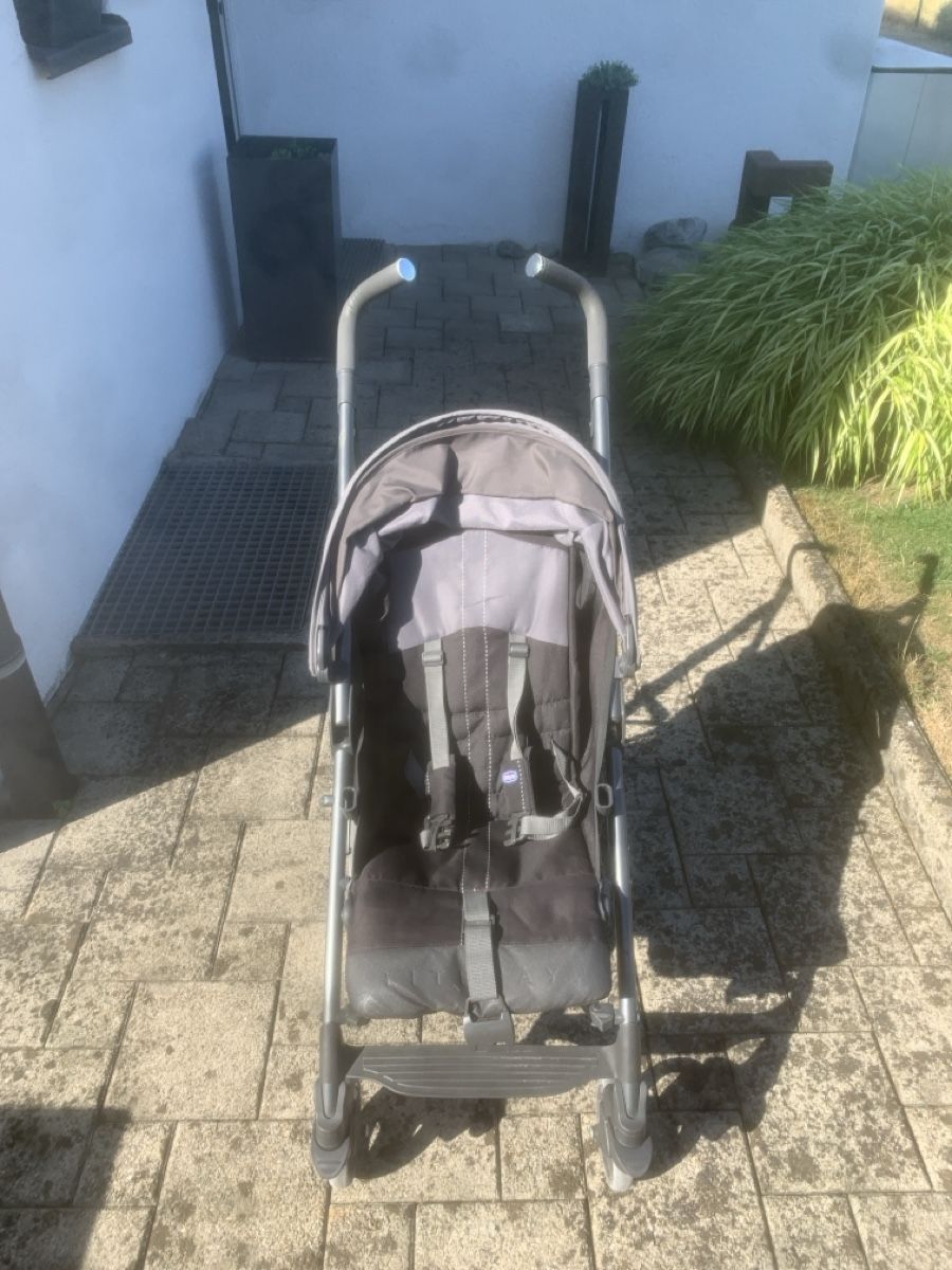Chicco Poussette: Chicco Liteway Kinderwagen guter Zustand – D'occasion à Jona par usters 1
