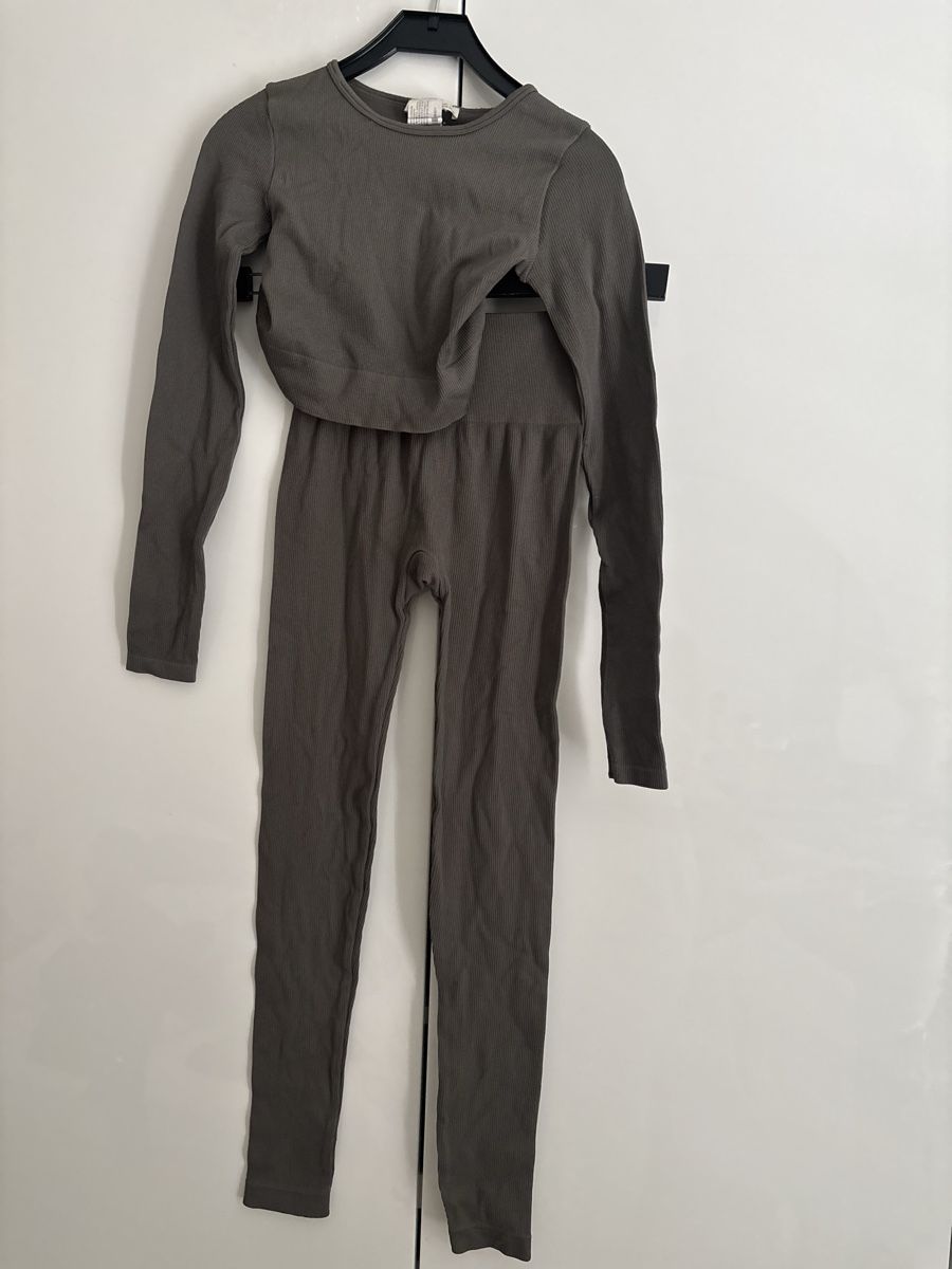 Lotti di vestiti: Sportsets in Grösse XS – Nuovo (secondo la descrizione) da Biel/Bienne venduto da adna.sc 1