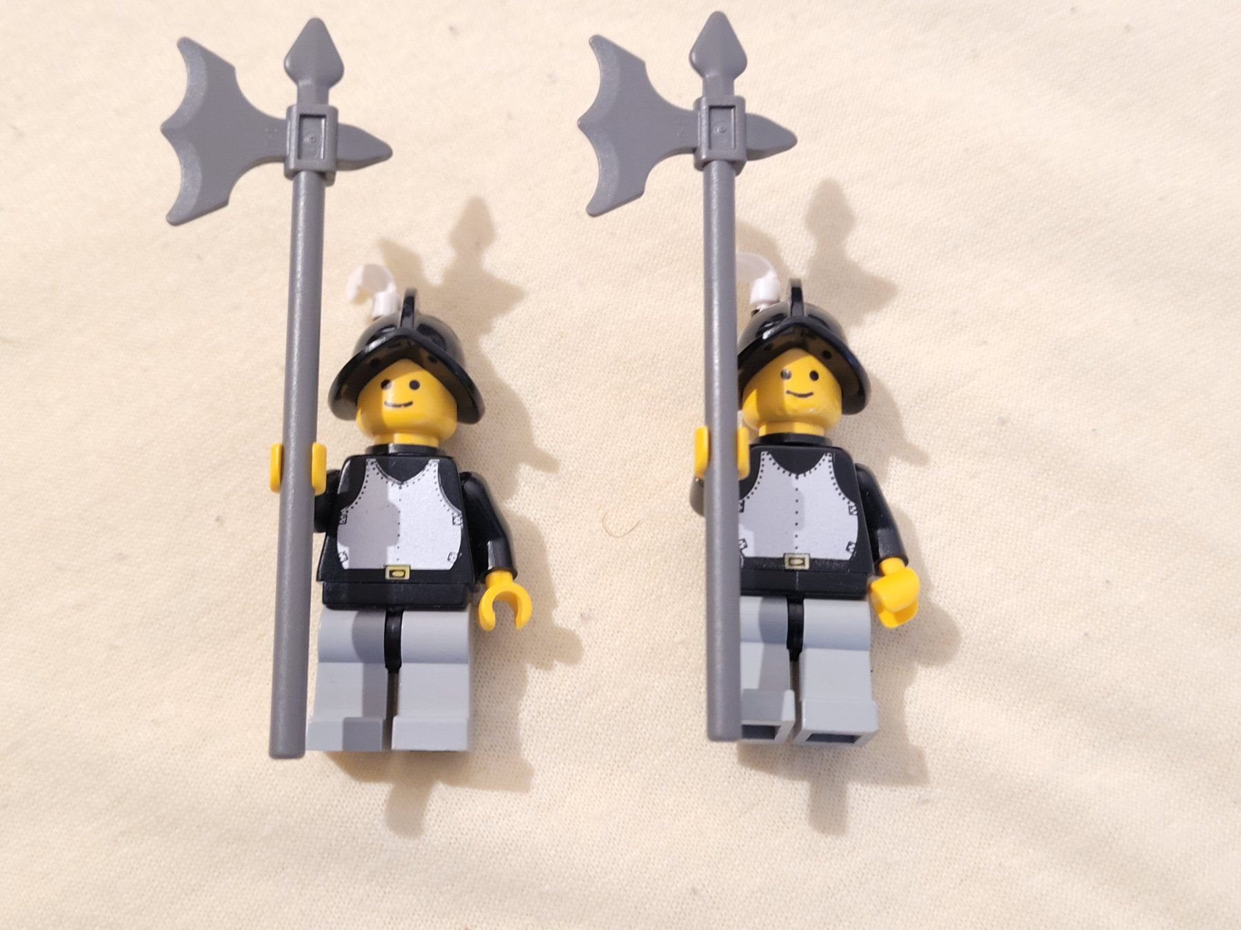 Lego Jeux de construction: 2 Lego castle piraten- ritter – D'occasion à La Tour-de-Peilz par estelle69 4