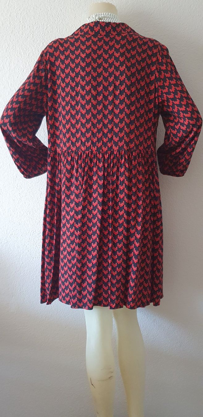 Comma Vestiti: COMMA Viscose Kleid gr40, dubliert Neuwertig – Usato da Niederbipp venduto da blu_jw7r 4