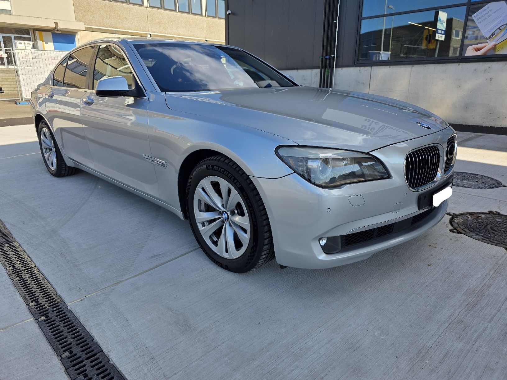 BMW Automobili: BMW 740i - F01 – Usato da Reinach BL venduto da Privat_Verkauf_91 2