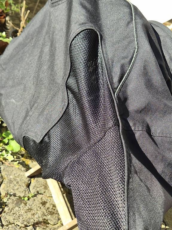 IXS Vestes: IXS Motorrad Sommerjacke Mesh Grösse M – D'occasion à Zürich par Weazel 3