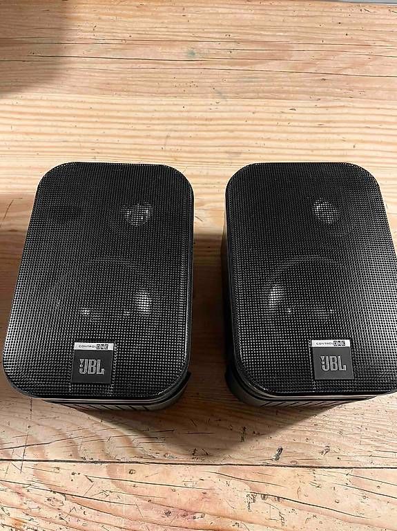 Casse acustiche: Haut-parleurs JBL Control One – Usato da Ferreyres venduto da Alex_Andro
