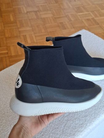 ​Baskets / Sneakers Hermès – Noir & Blanc –38.5 (24)