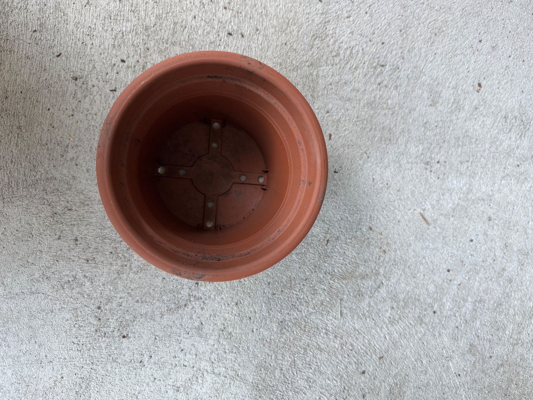 Coop Vasi per fiori: Pots de fleurs tailles variées – Usato da Zürich venduto da odi_ldv8 1