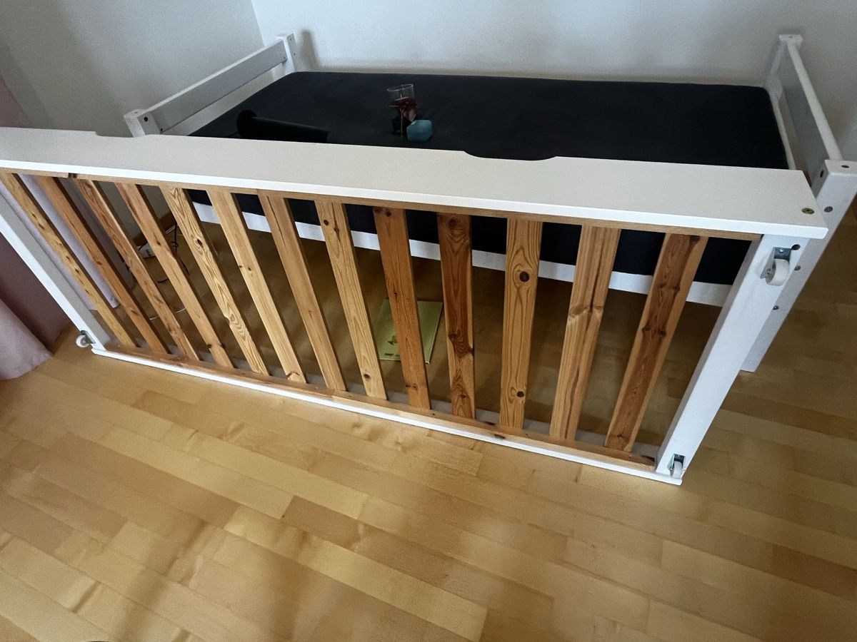 Lits: Bettschublade mit Rollen zu Flexabett  – D'occasion à Heitenried par Rose510 1