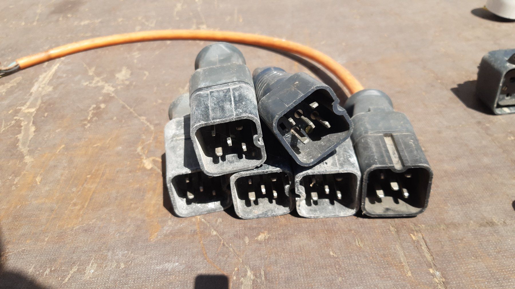 Stecker: Stecker J 15 5 Polig – Defekt aus Hausen am Albis von hakoha59