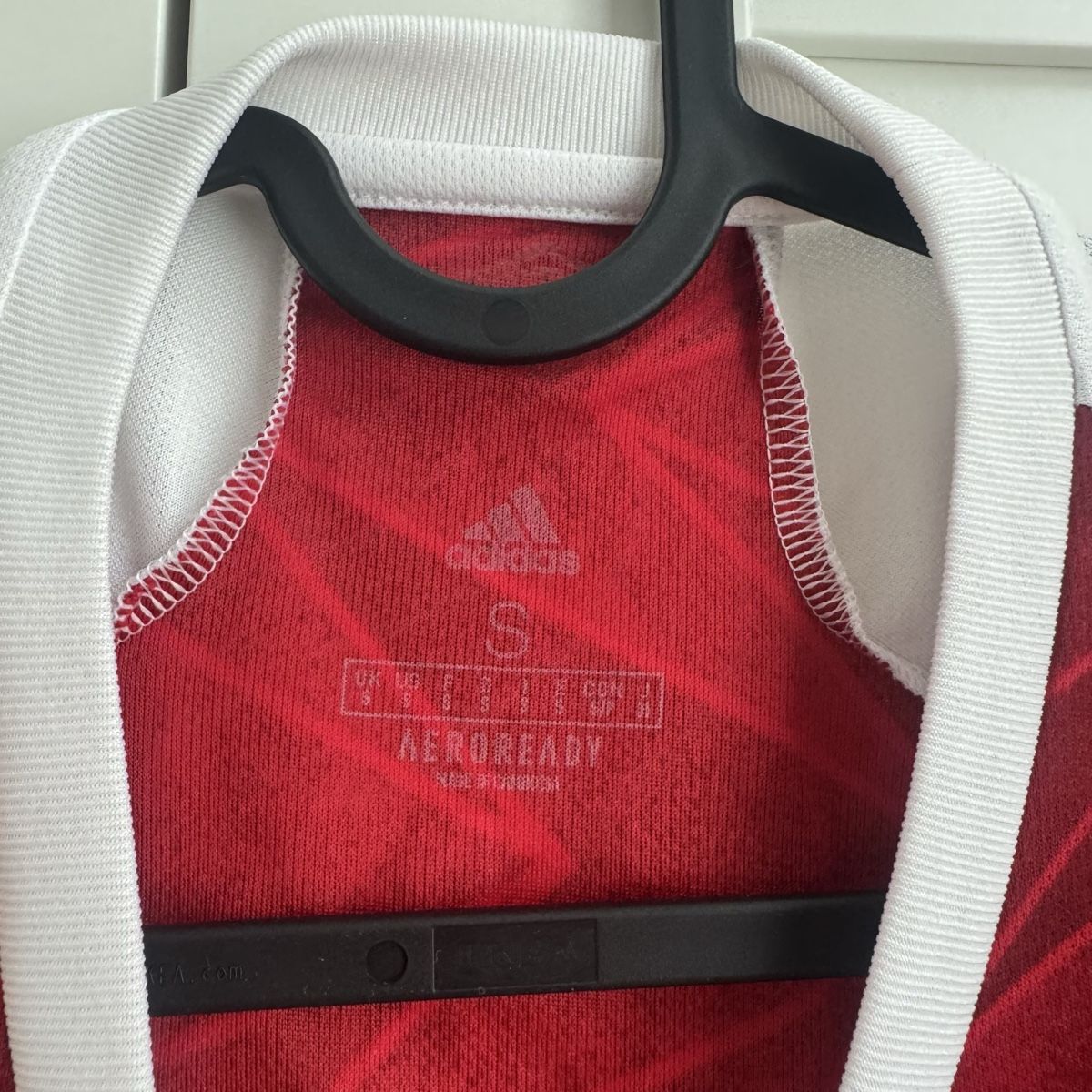 Adidas Canottiere & Pantaloni: Arsenal Trikot Williamson – Usato da Sursee venduto da giu_205 1