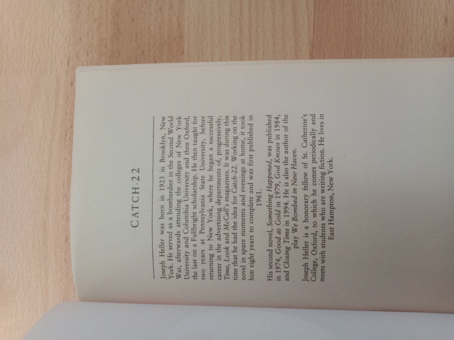 Livres: Joseph Heller Catch-22 Catch 22 classic fiction – D'occasion à Wangen b. Olten par EmilythestrangeX 7
