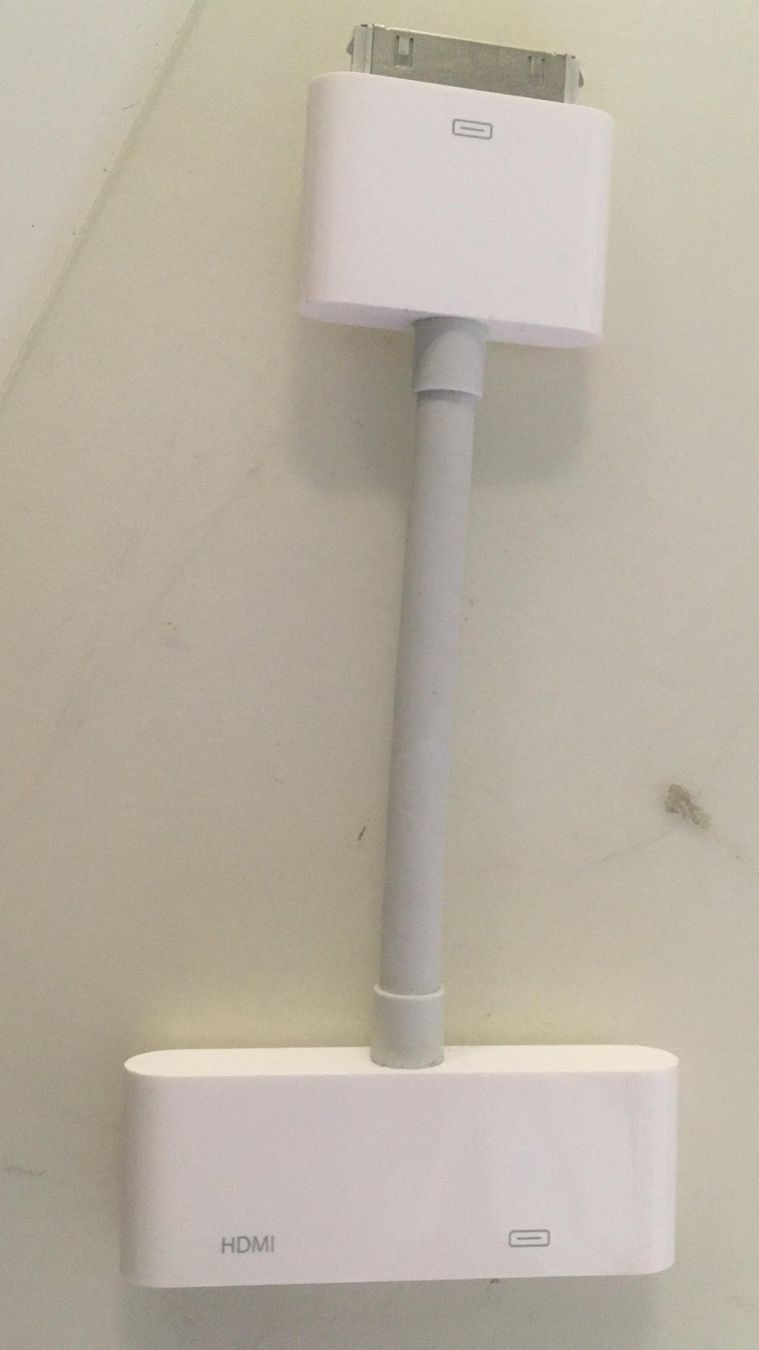 Apple Laufwerke & Adapter: Adapter für iPod; Modell Nr. A1388 – Gebraucht aus Zürich von Derrick8 1