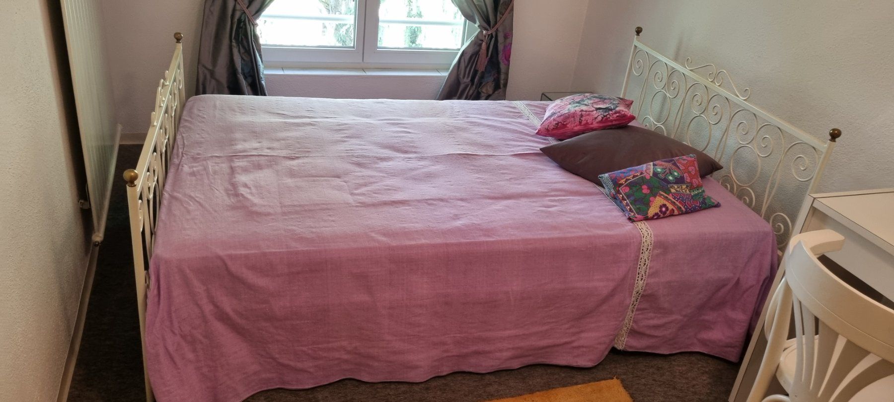 Betten: Weisses Metall-Bett – Gebraucht aus Derendingen von Rider3 1