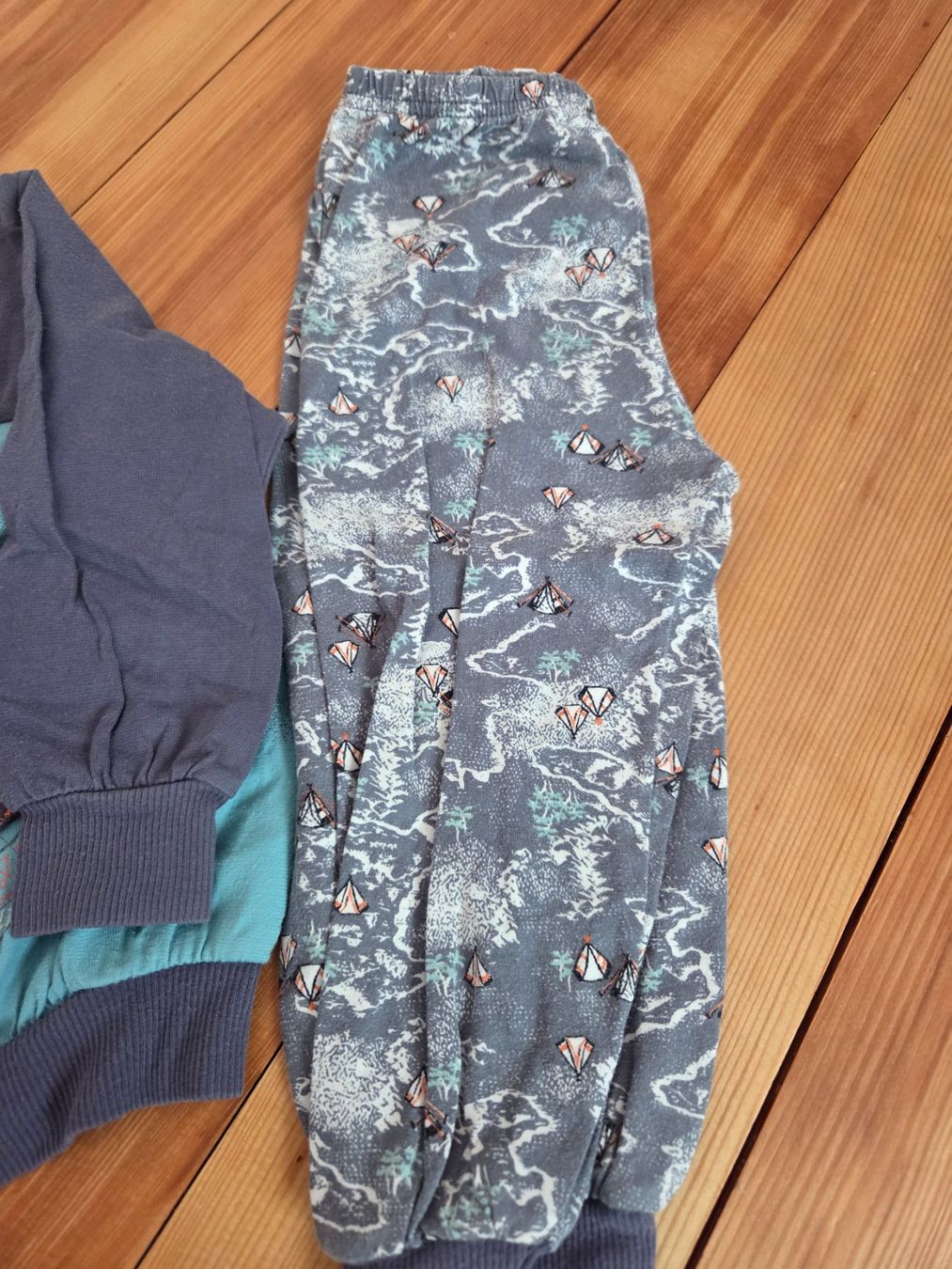 Calida Pigiama & Simili: Calida Kinder Pyjama Grösse 80 – Usato da Horgen venduto da sel_c9py 1
