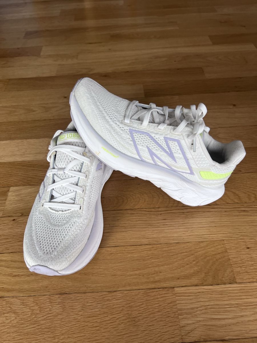 New Balance Scarpe da donna: New Balance 37.5 – Nuovo (secondo la descrizione) da Neuhaus SG venduto da bernike 1