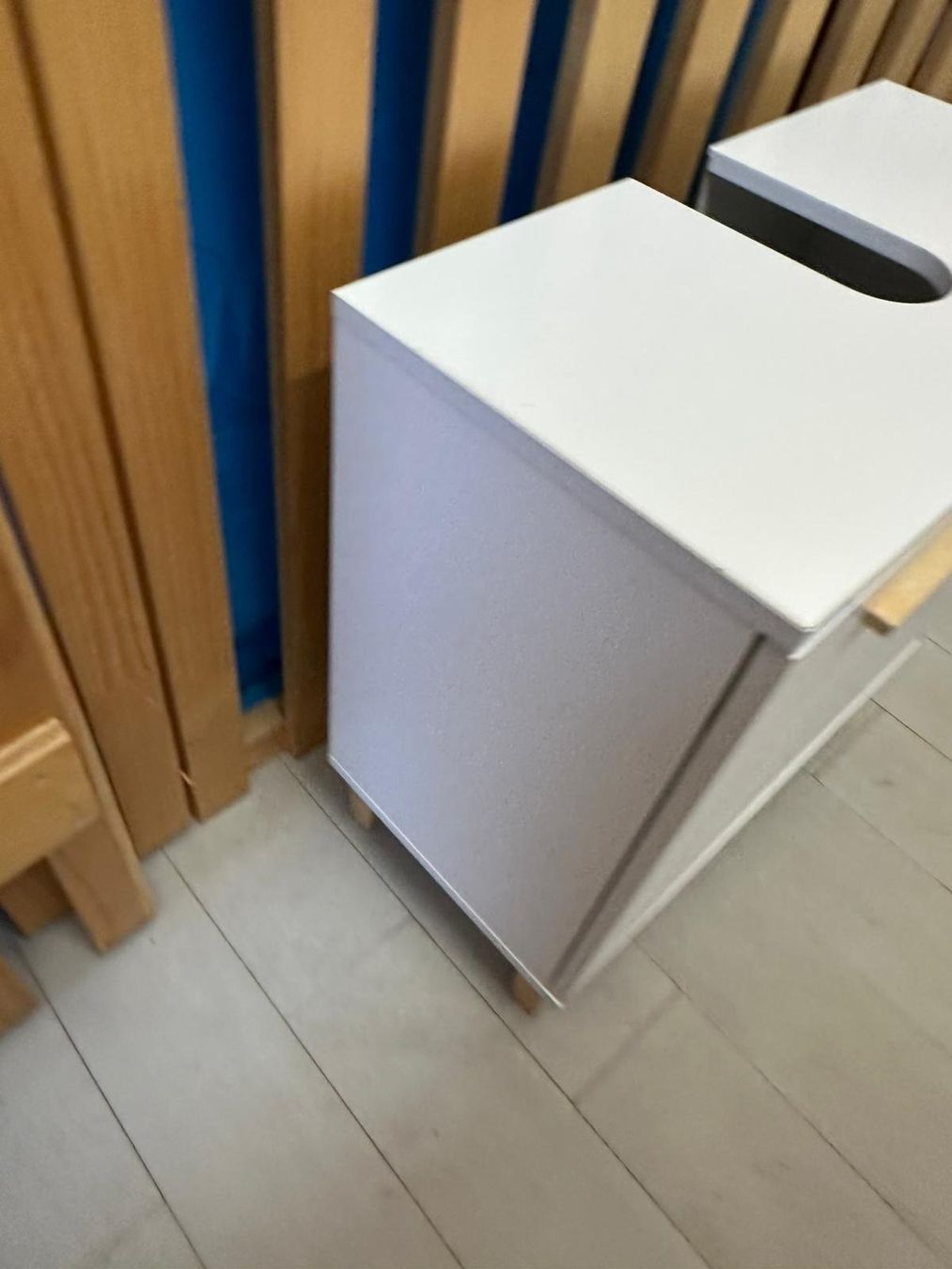 Badezimmermöbel: Waschtisch Unterschrank weiss – Gebraucht aus Zürich von mil_d5v9 5