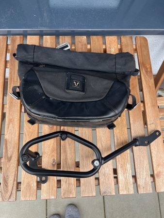 SLC side carrier left & Legend Gear side bag LC1