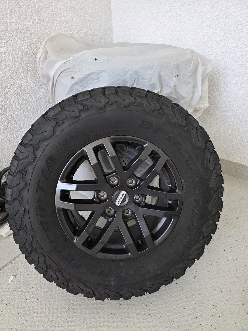Pneumatici & Ruote complete: Ford Ranger Raptor Räder  – Usato da Rothenthurm venduto da kop_v9