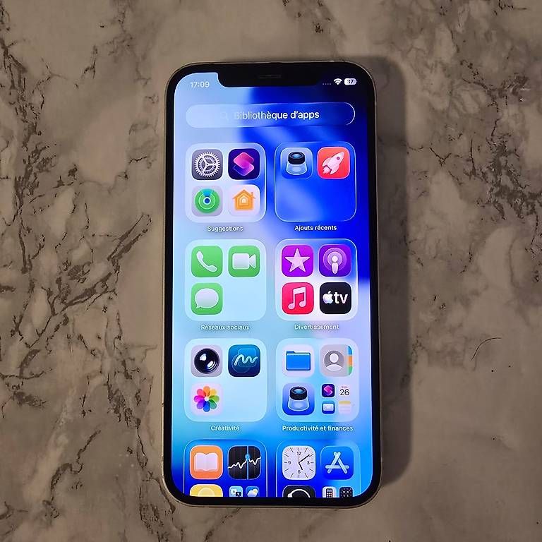Apple Telefoni cellulari / Smartphones: iPhone 12 blanc - 64 Go – Usato da Renens VD venduto da MTD2211